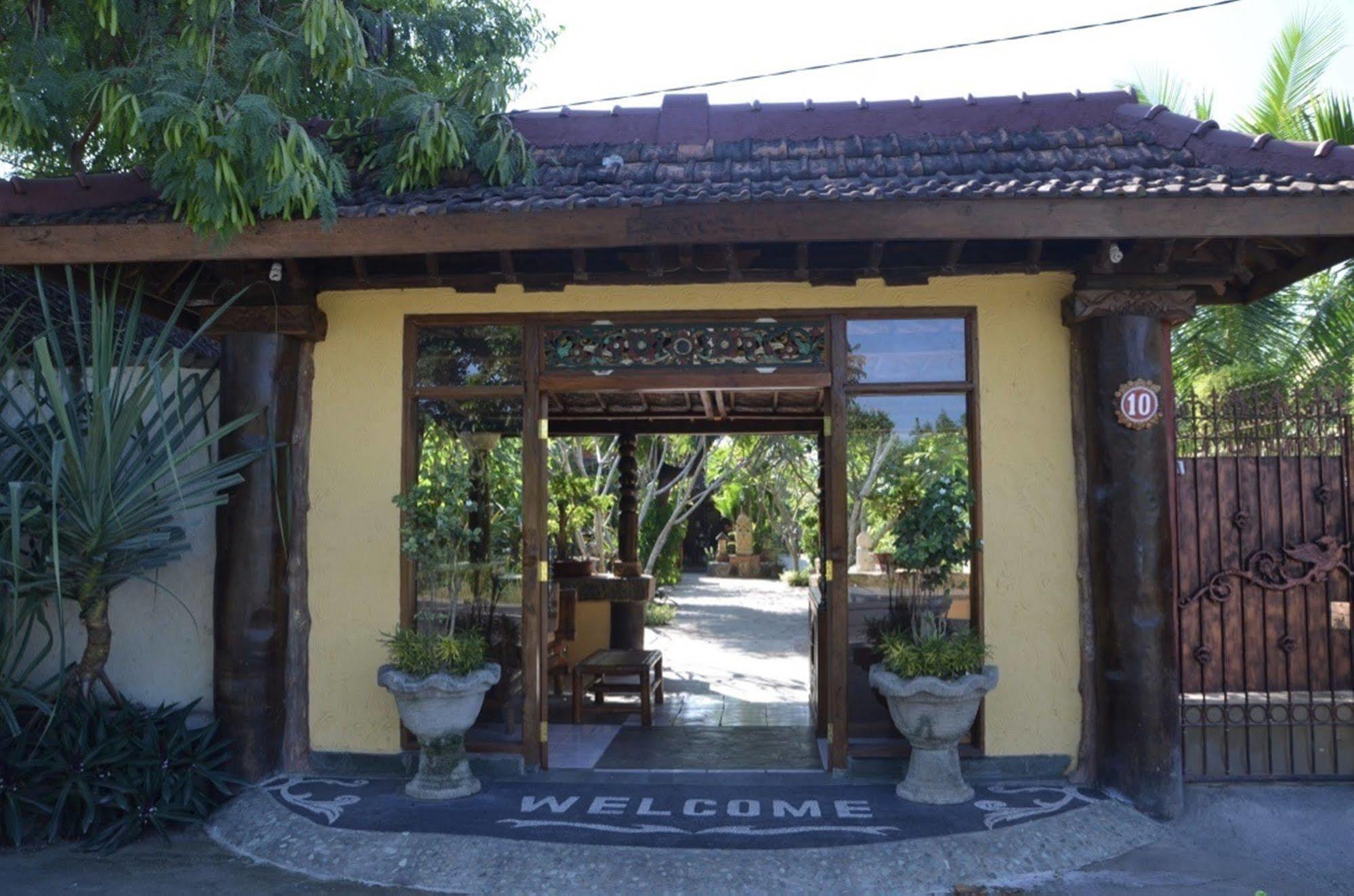 Stanley Lombok Hotel Mataram Exterior foto